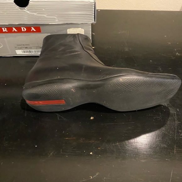 PRADA VINTAGE BOOTIES BLACK LEATHER SIZE-8 PREOWNED! - Picture 7 of 8